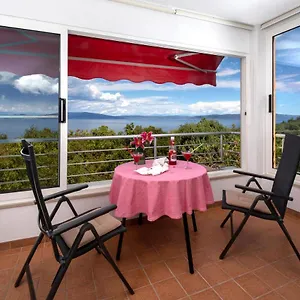 B Apartment Ravni